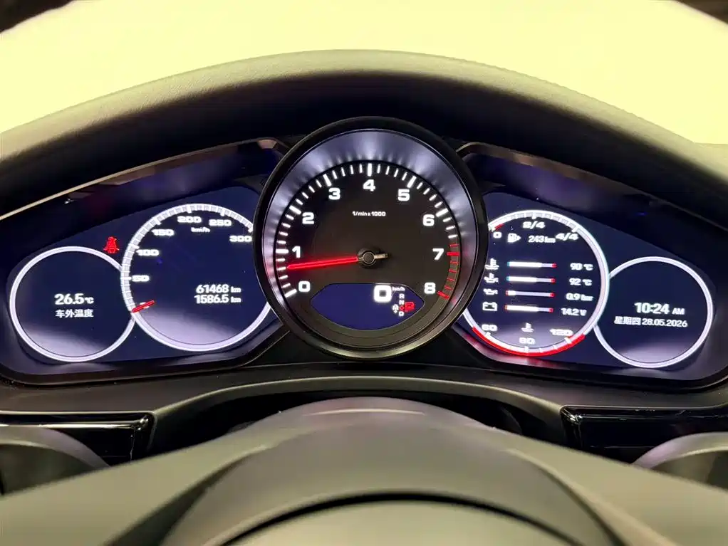 Porsche Panamera 2023 Panamera Executive Long Wheelbase 2.9T фото 22