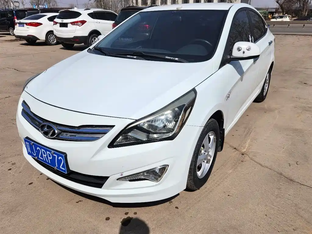 Hyundai Verna 2014 1.4L Manual Smart GLS