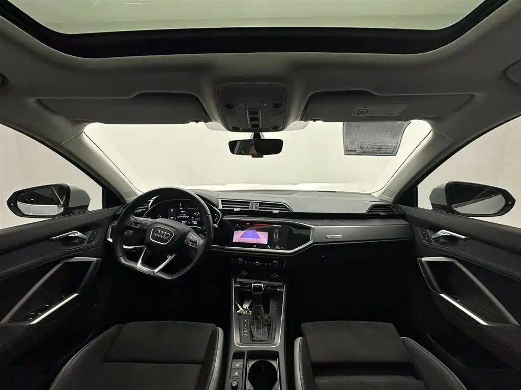 Audi Q3 2022 35 TFSI Fashion Dynamic фото 10