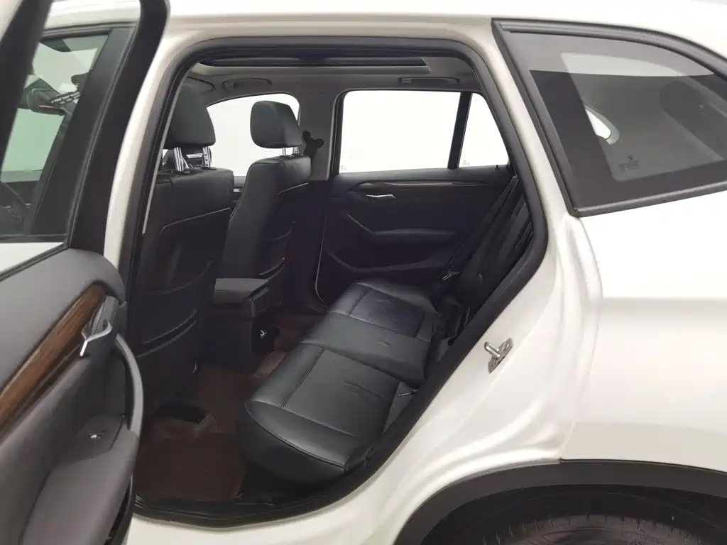 BMW X1 2012 2012 xDrive20i Luxury