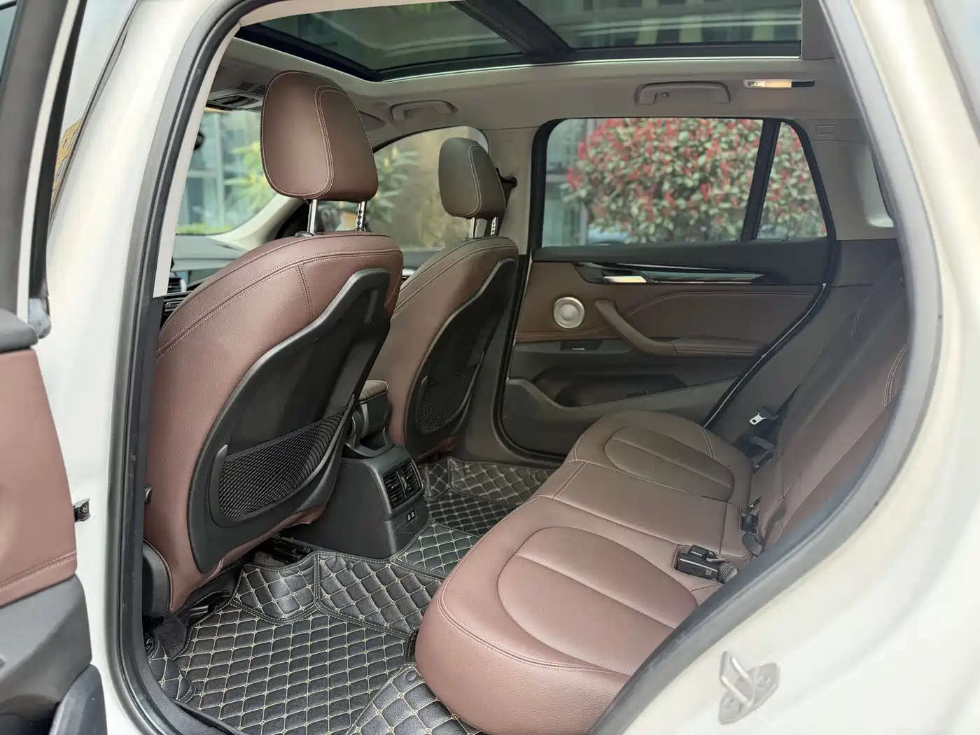 BMW X1 2022 sDrive25Li Leading фото 4