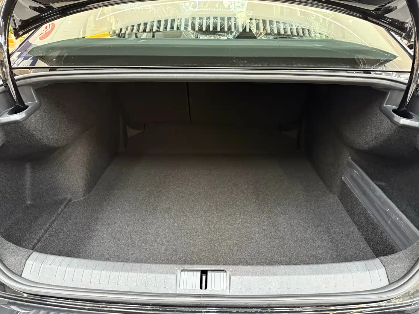 Volkswagen Magotan 2025 Popular Edition 280TSI DSG Comfort фото 23