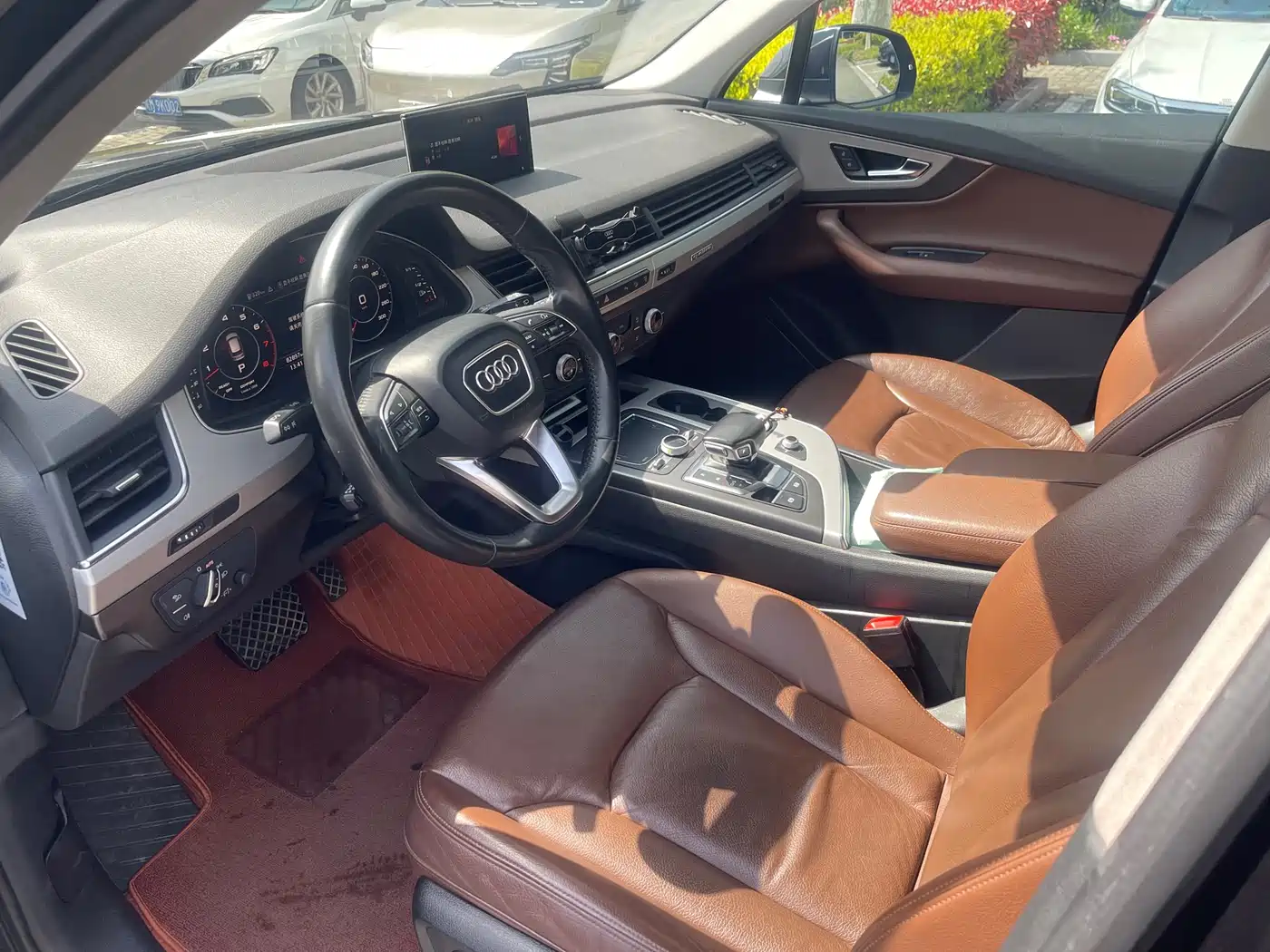 AUDI Q7