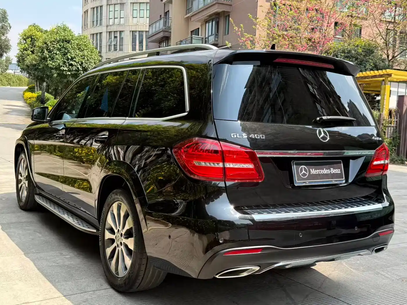 Mercedes-Benz GLS 2018 Facelift GLS 400 4MATIC Sport фото 35