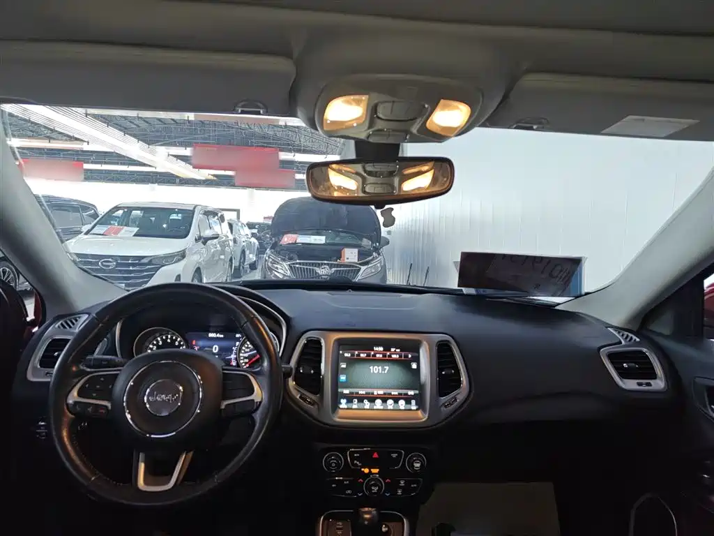 Jeep Compass 2017 2017 200T Automatic Family Edition