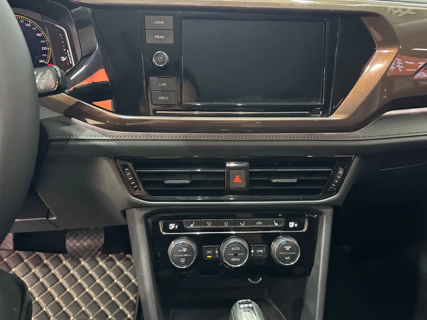 Volkswagen Tharu 2019 280TSI 2WD Flagship Edition China V фото 13
