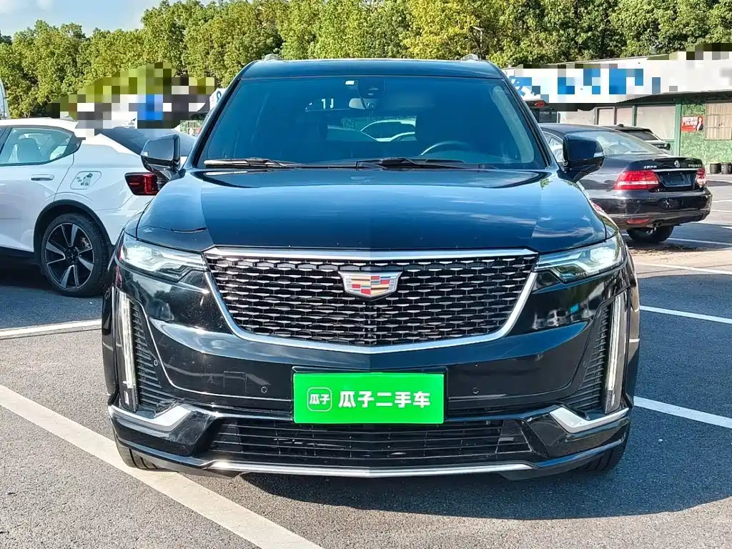Фото 3 - Cadillac XT6