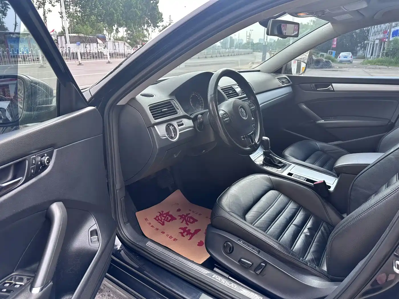 Фото 4 - Volkswagen Passat
