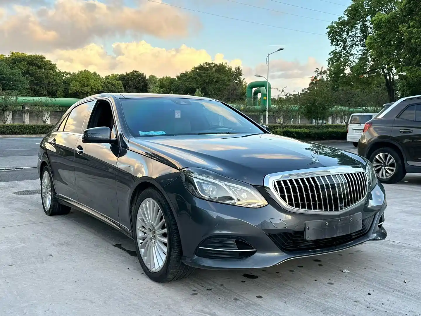 Photo 1 - Mercedes-Benz E-Class