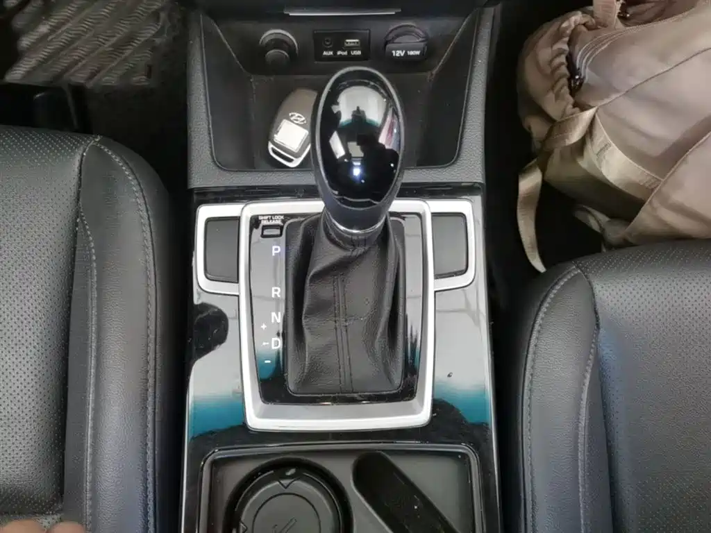 Hyundai Mistra 2014 1.8L Auto Smart GLS фото 14