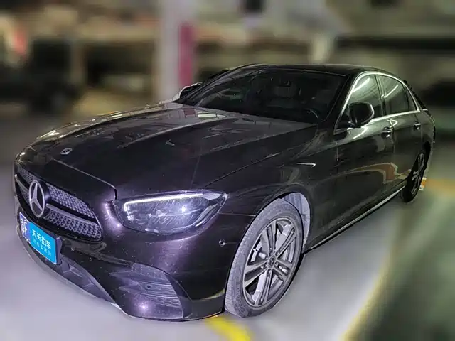 Mercedes-Benz E-Class 2023