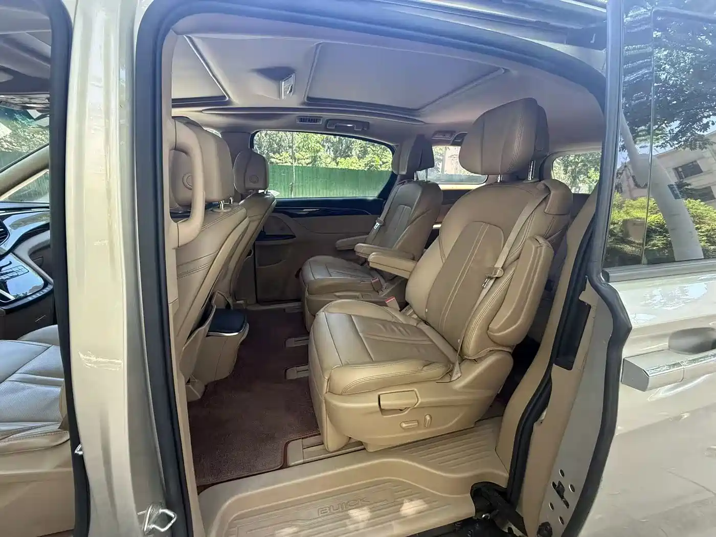 Buick GL8 2017 ES 28T Luxury China V фото 7