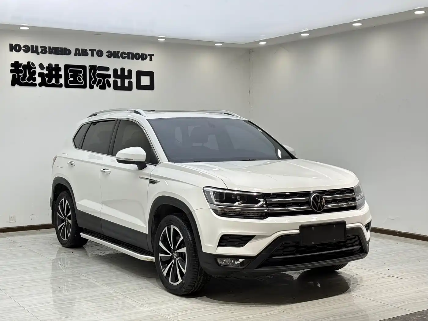 Volkswagen Tharu 2022 280TSI FWD Luxury Edition фото 3