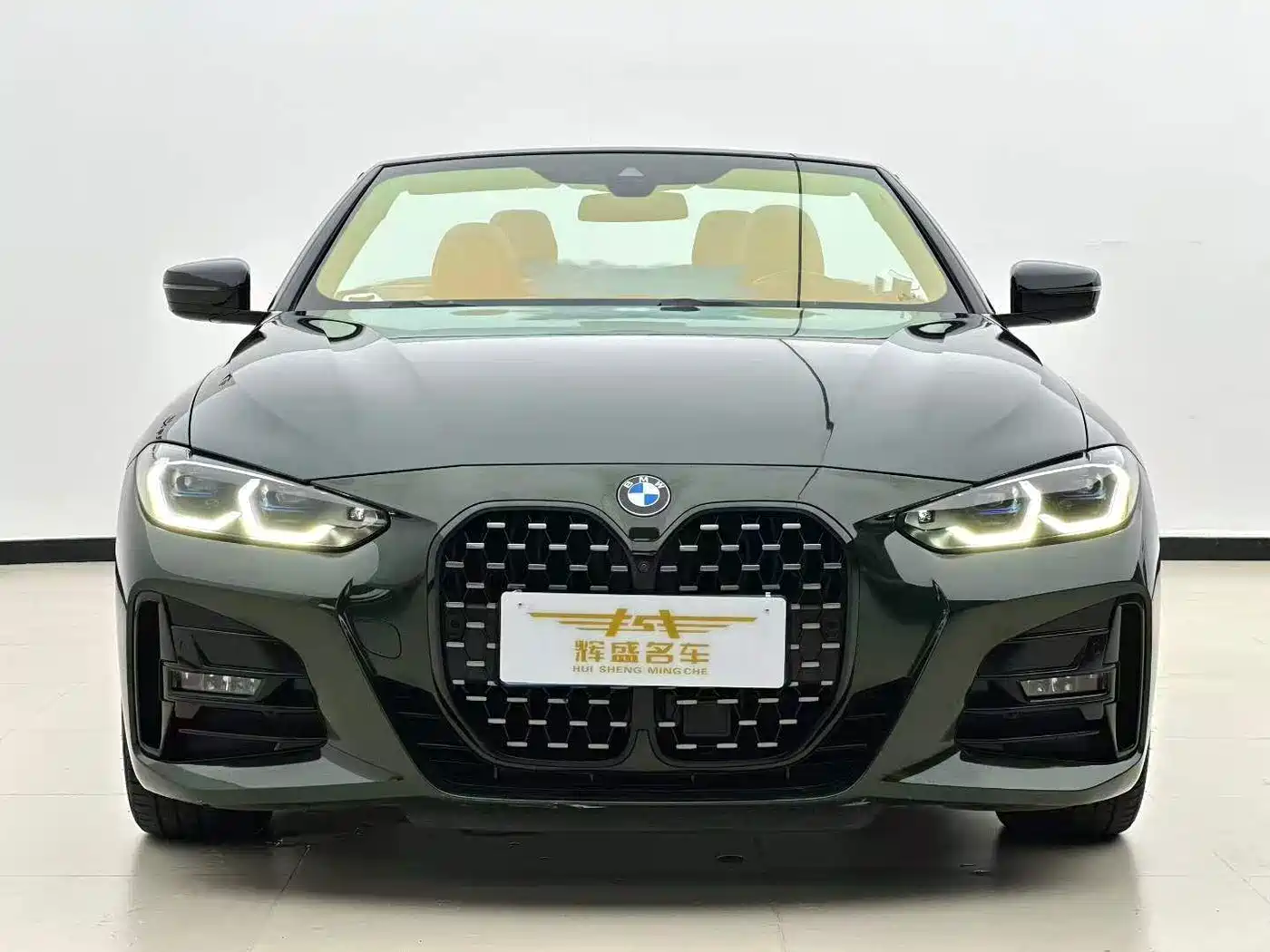 BMW 4 Series 2022 430i Convertible M Sport Shadow Night Package фото 2