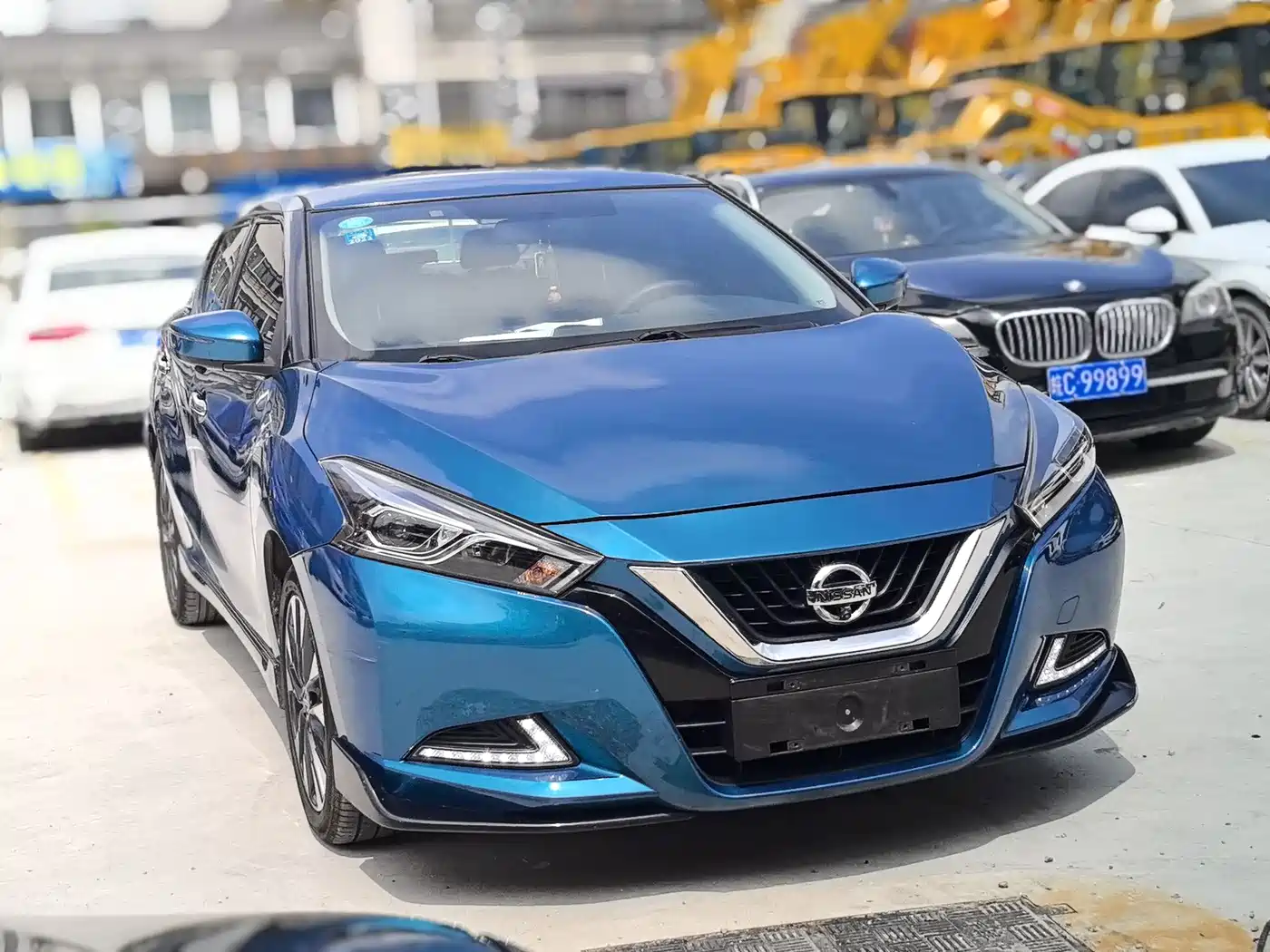 Nissan Bluebird 2020 2020 1.6L CVT Smart Connect Cool Edition