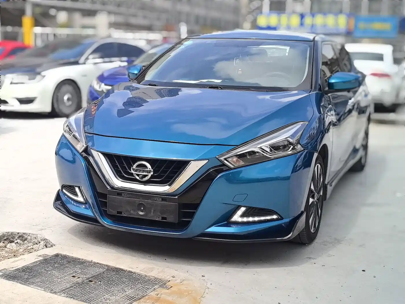 Nissan Bluebird 2020 2020 1.6L CVT Smart Connect Cool Edition