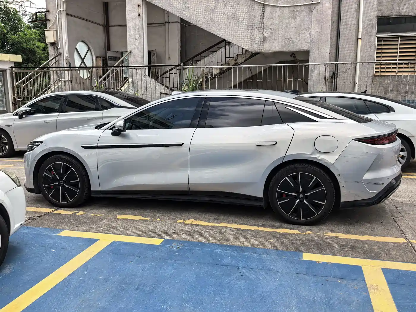 BYD Han L 2025 2025 EV 701KM LiDAR Premium