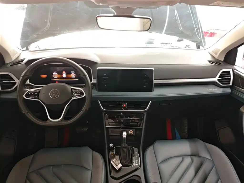 Volkswagen Tharu 2023 300TSI 2WD Bright Moon Edition фото 10