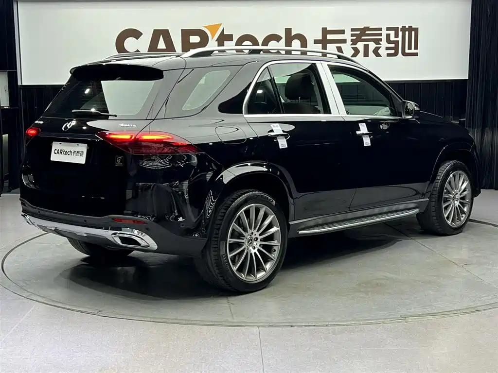 Mercedes-Benz GLE 2024 GLE 450 4MATIC Luxury фото 5