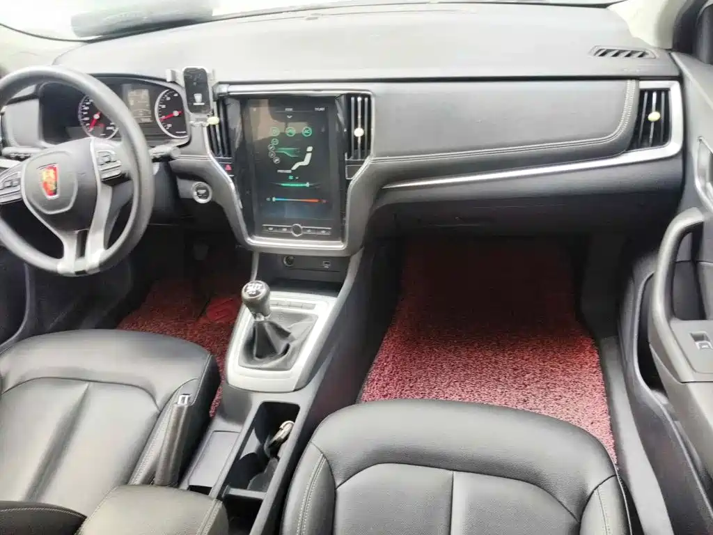 Roewe i6 2019 2020 PLUS 1.6L Manual 4G Connected Glory Flagship Edition