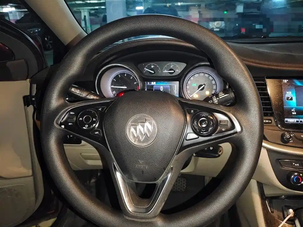 Buick Verano 2017 Sedan 15S Automatic Leading фото 3