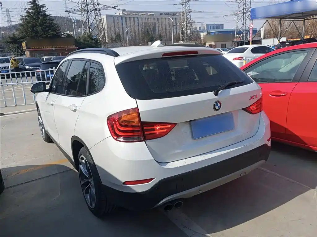 BMW X1 2015 Model sDrive18i Leading Advanced Edition фото 23