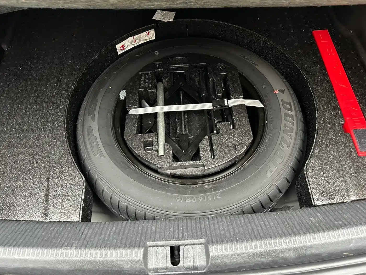 Volkswagen Passat 2016 380TSI DSG Premium Edition фото 14