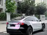 صورة 11 - Tesla Model Y