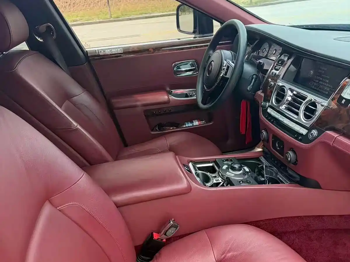 Rolls-Royce Ghost 2012 2010 Model 6.6T Standard