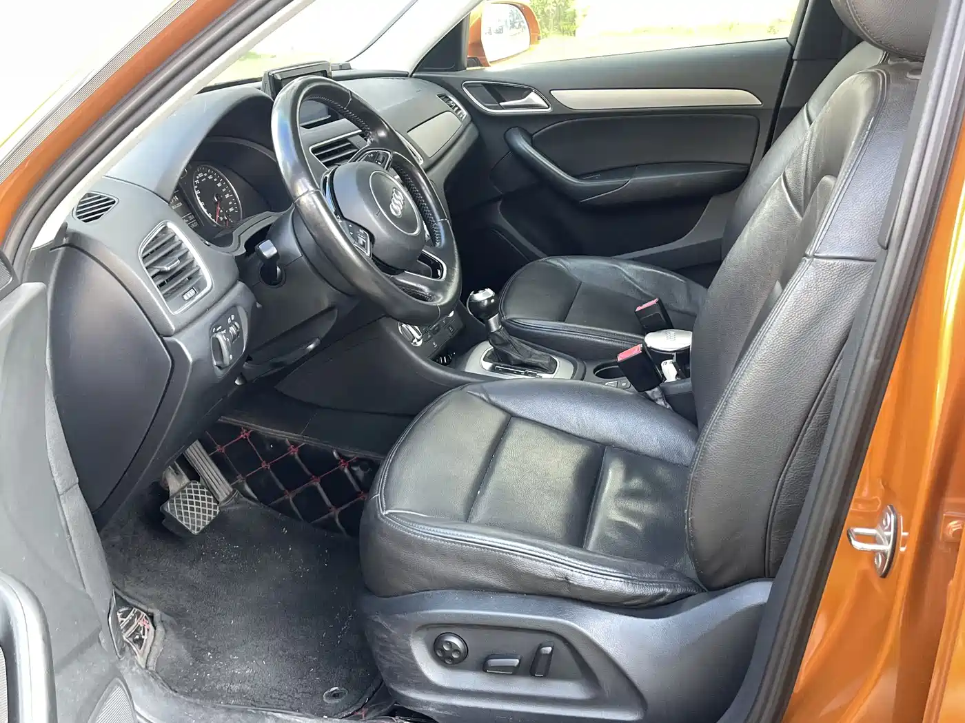 Audi Q3 2015 30 TFSI Progressive фото 10