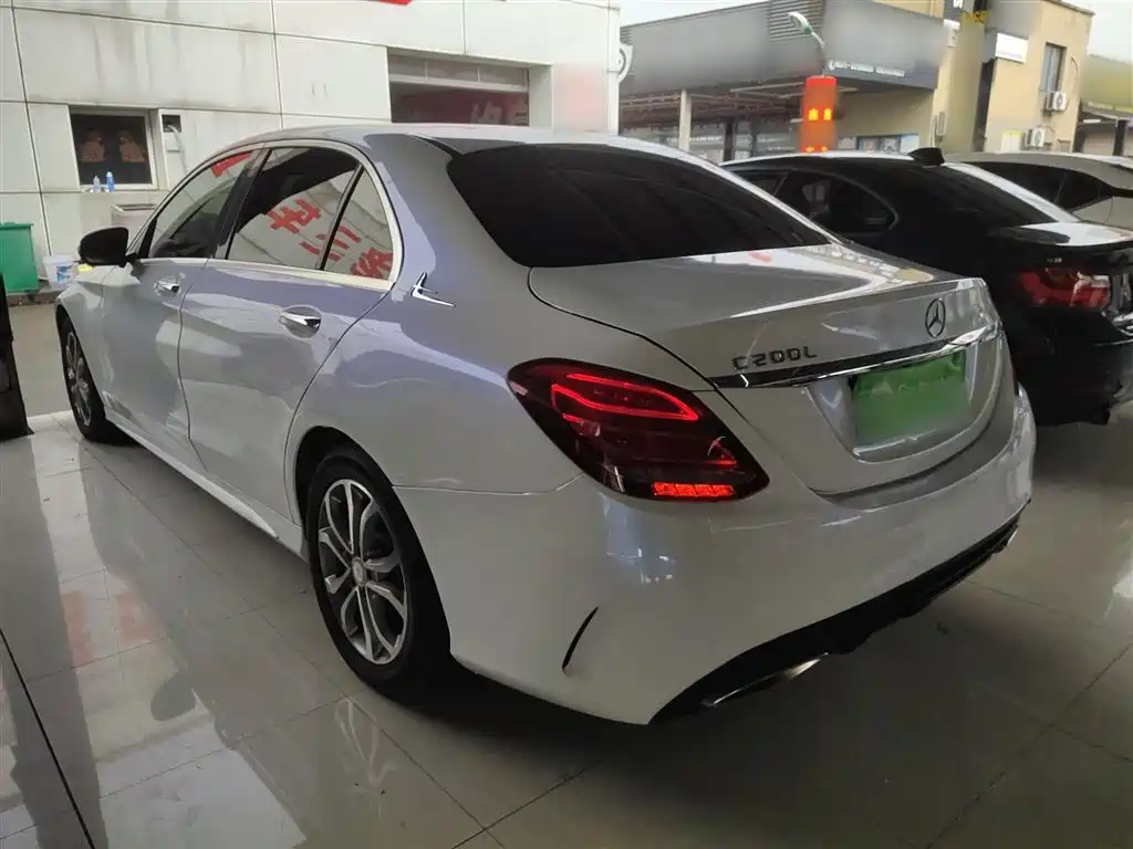 Mercedes-Benz C-Class 2017 C 180 L Sport фото 23