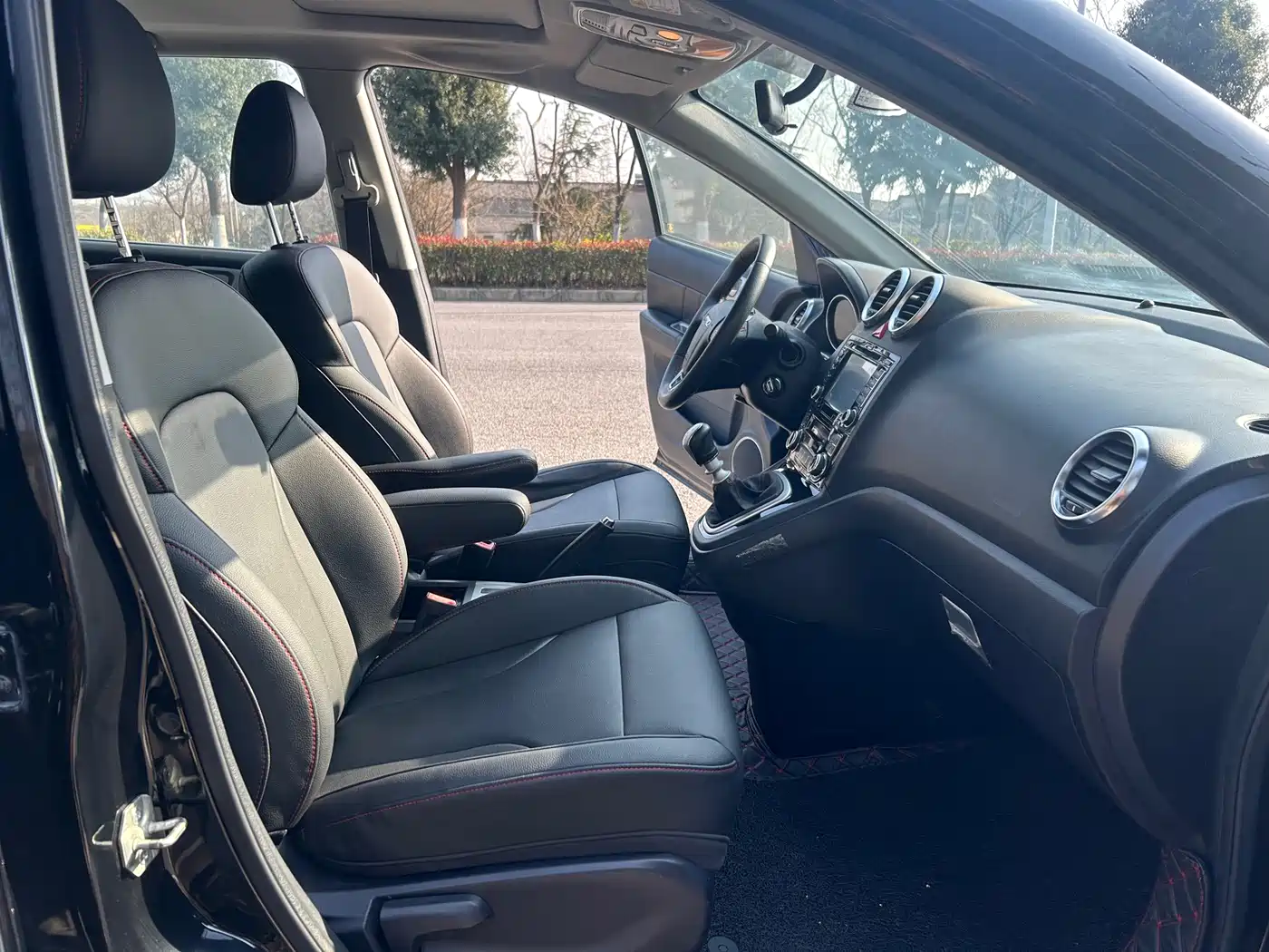 Haval H6 2016 Upgrade Edition 1.5T Manual 2WD Elite Type фото 14