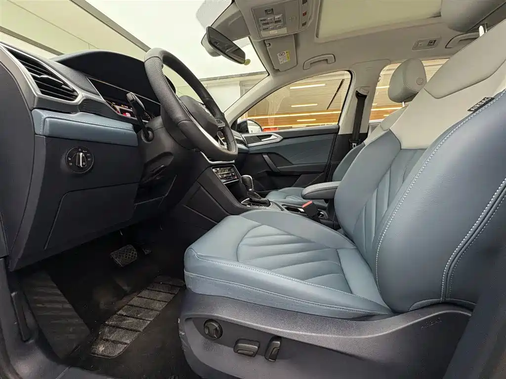 Volkswagen Tharu 2024 300TSI 2WD Moon Premium Edition фото 7
