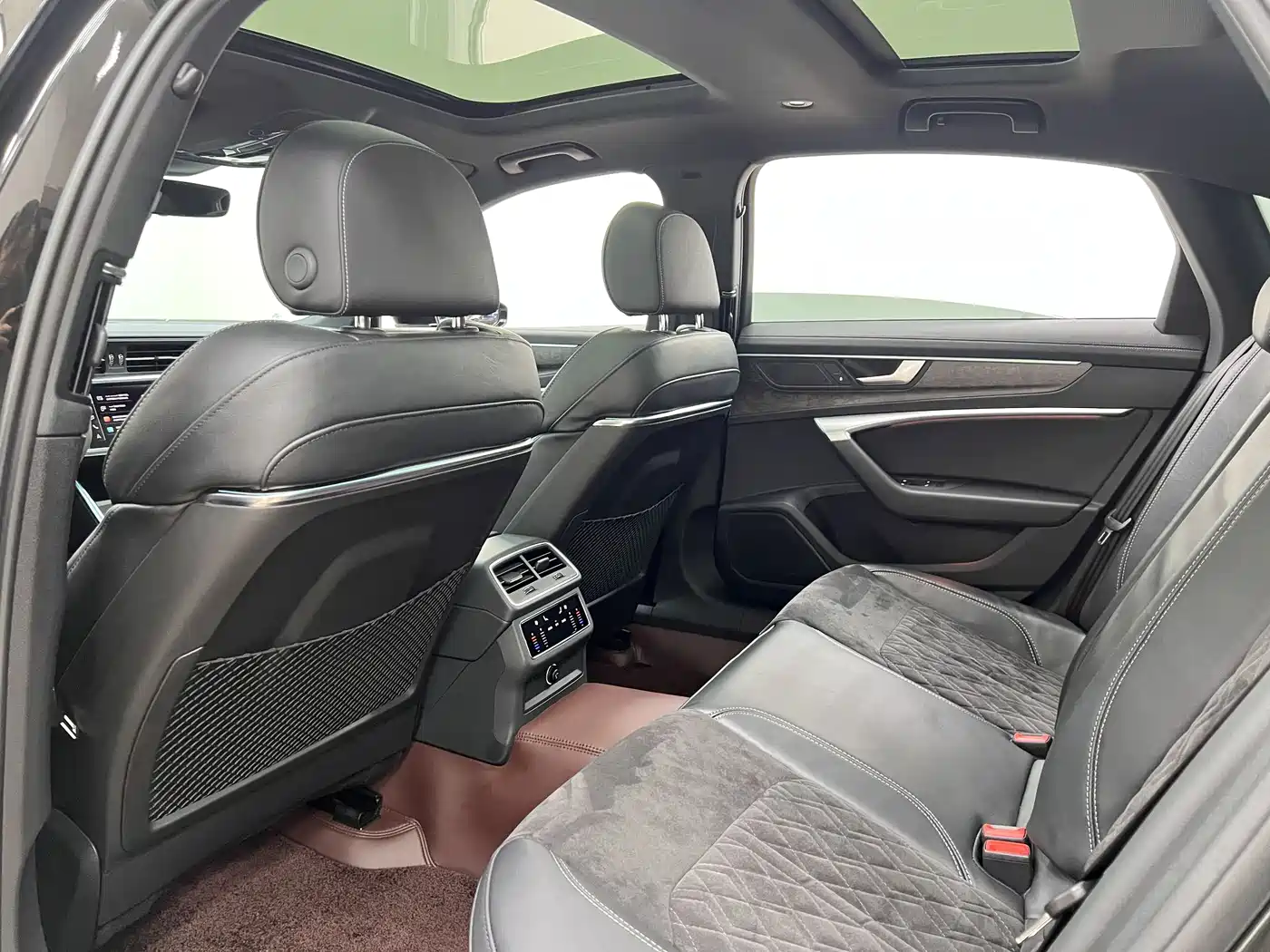Audi A6L 2022 45 TFSI Premium Dynamic фото 16