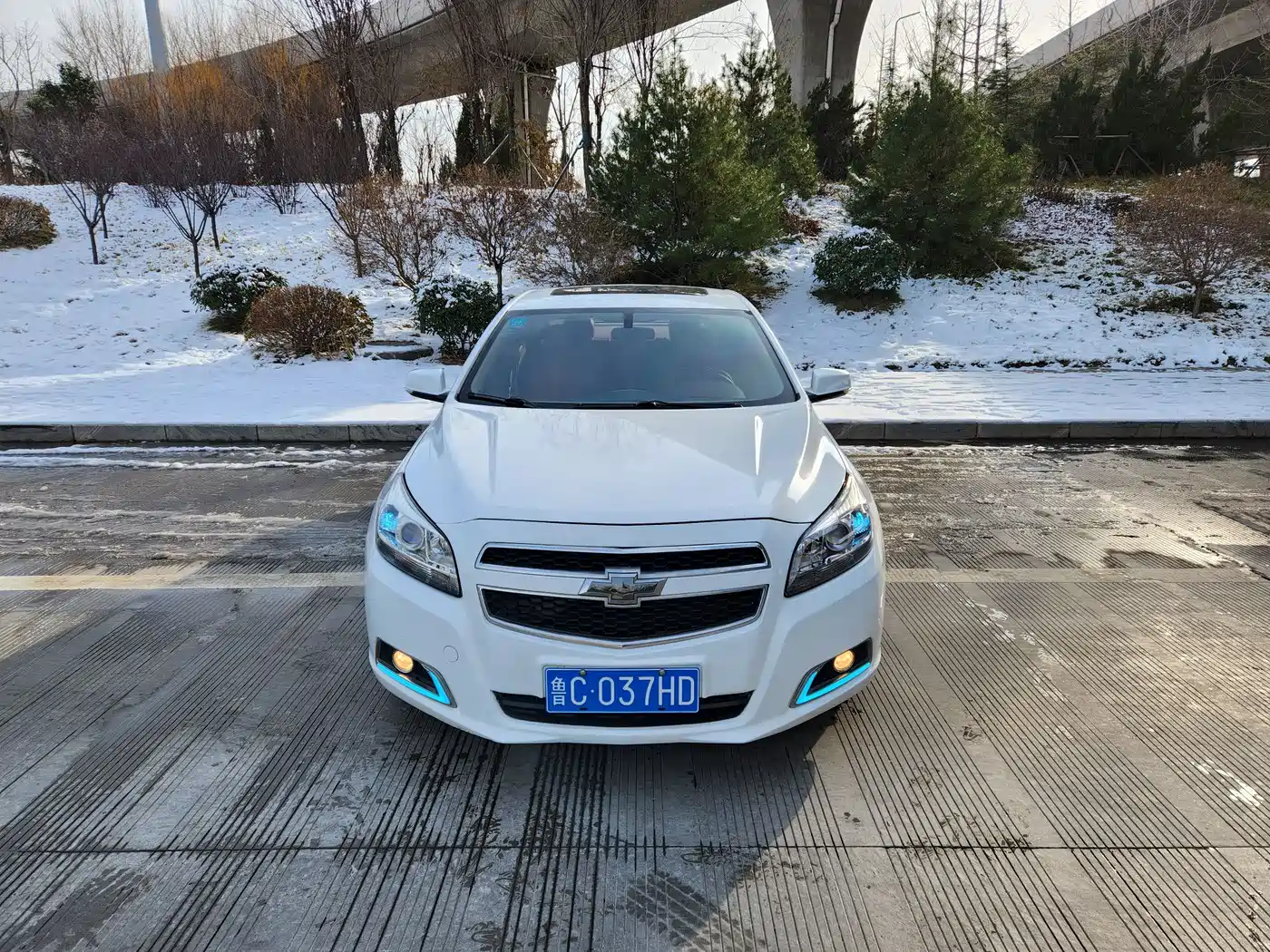 Chevrolet Malibu 2014 2.0L Automatic Comfort фото 2