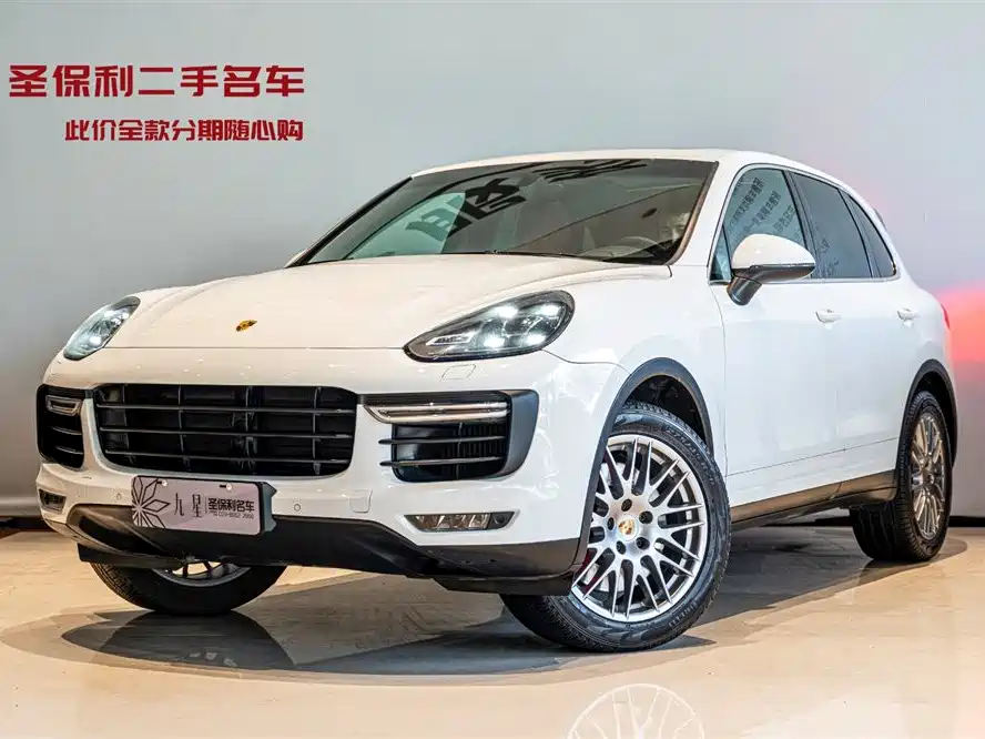 Porsche Cayenne 2016 Cayenne Turbo 4.8T