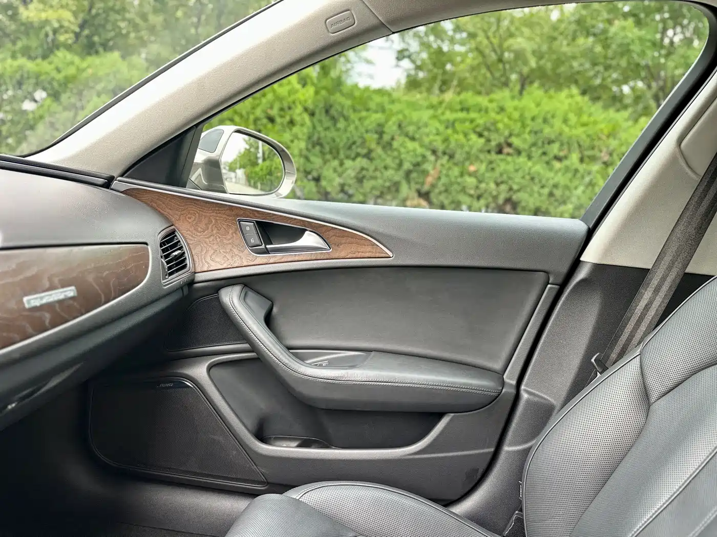 Photo 31 - Audi A6L