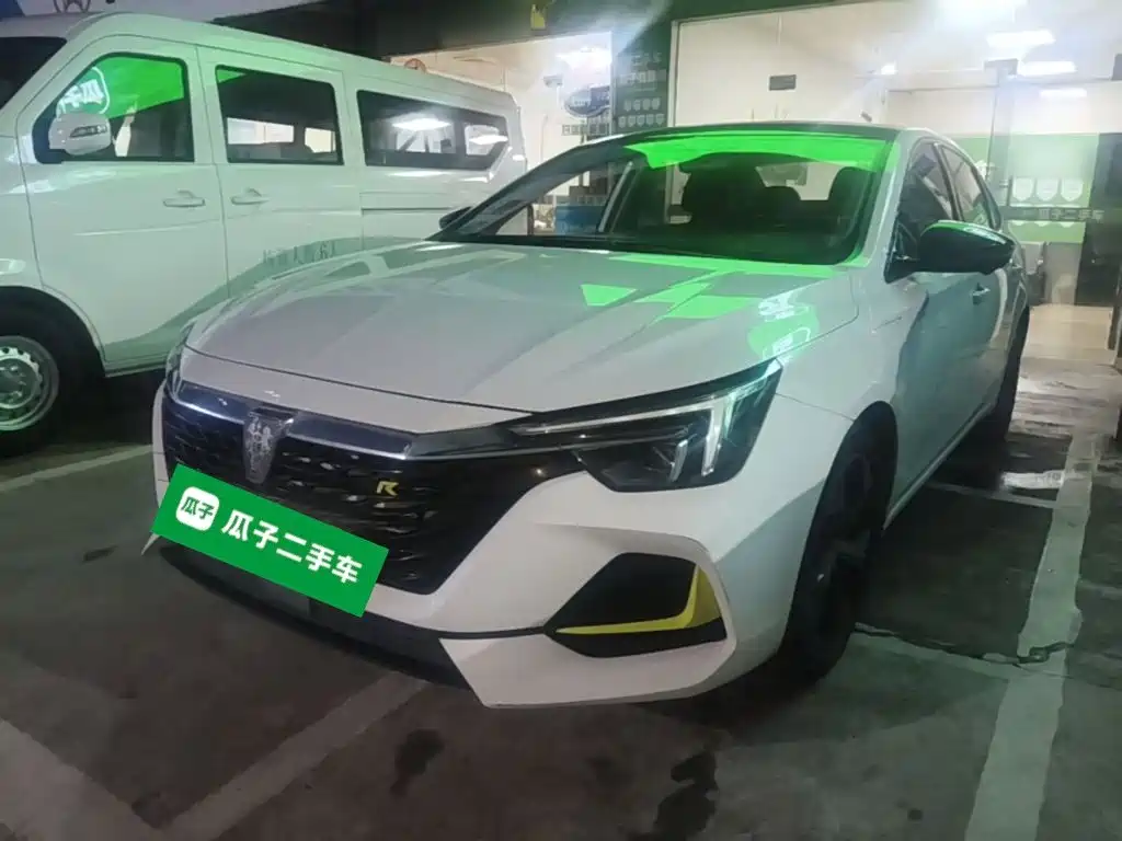 Roewe i6 MAX EV 2021 2020 Model 1.5T PHEV Cool Panoramic Sunroof Edition