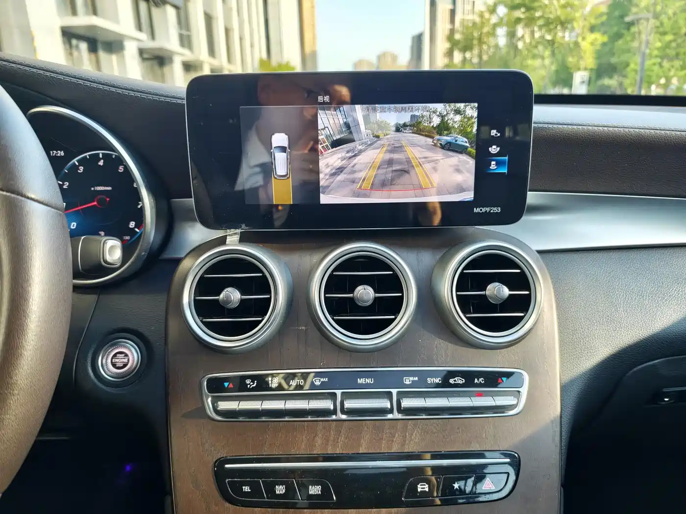 Mercedes-Benz GLC 2020 GLC 260 L 4MATIC Luxury фото 17