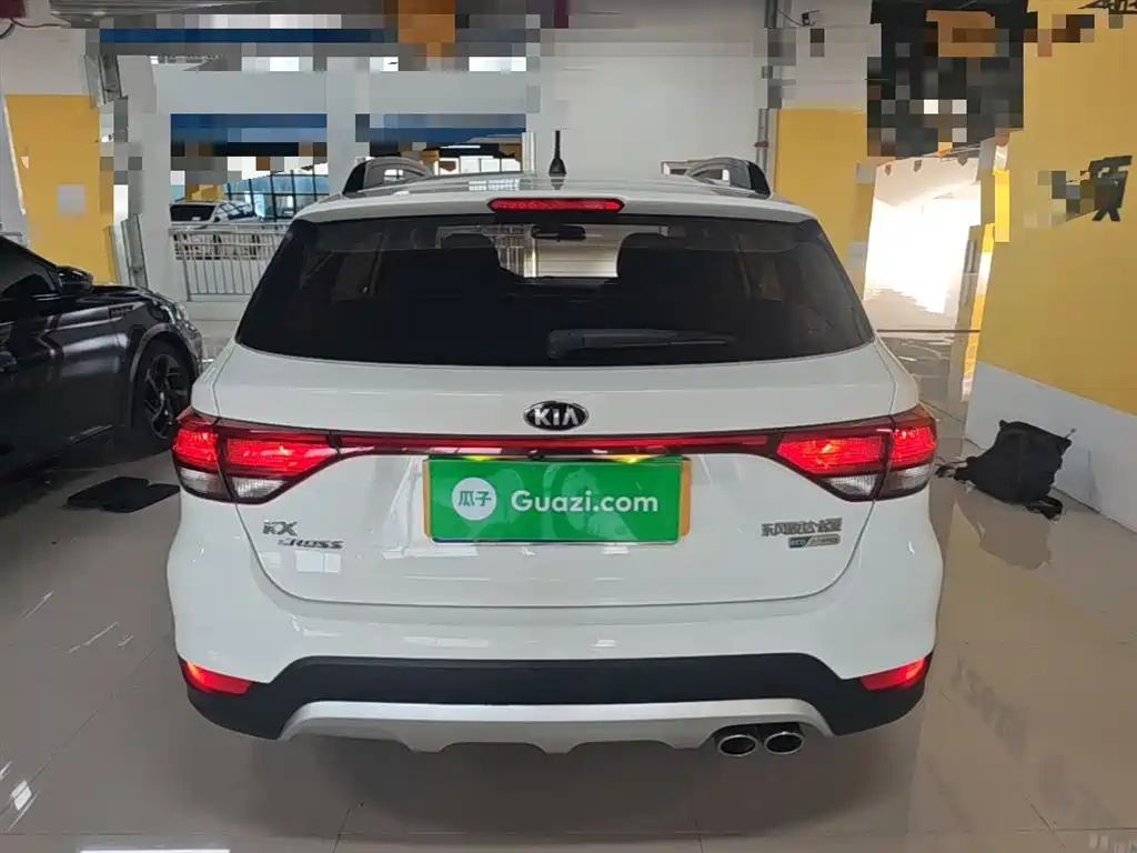 Kia KX CROSS 2018 1.6L Automatic Smart Sunroof Edition фото 6