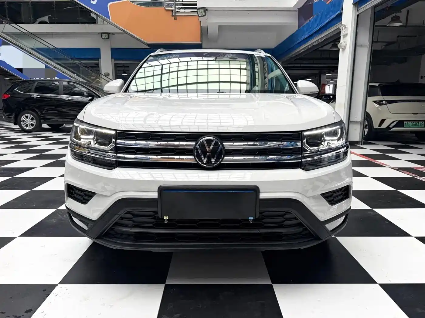 Volkswagen Tharu, миниатюра 2