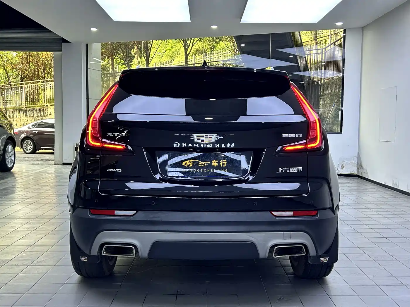 Cadillac XT4 2018 28T AWD Platinum Edition фото 10