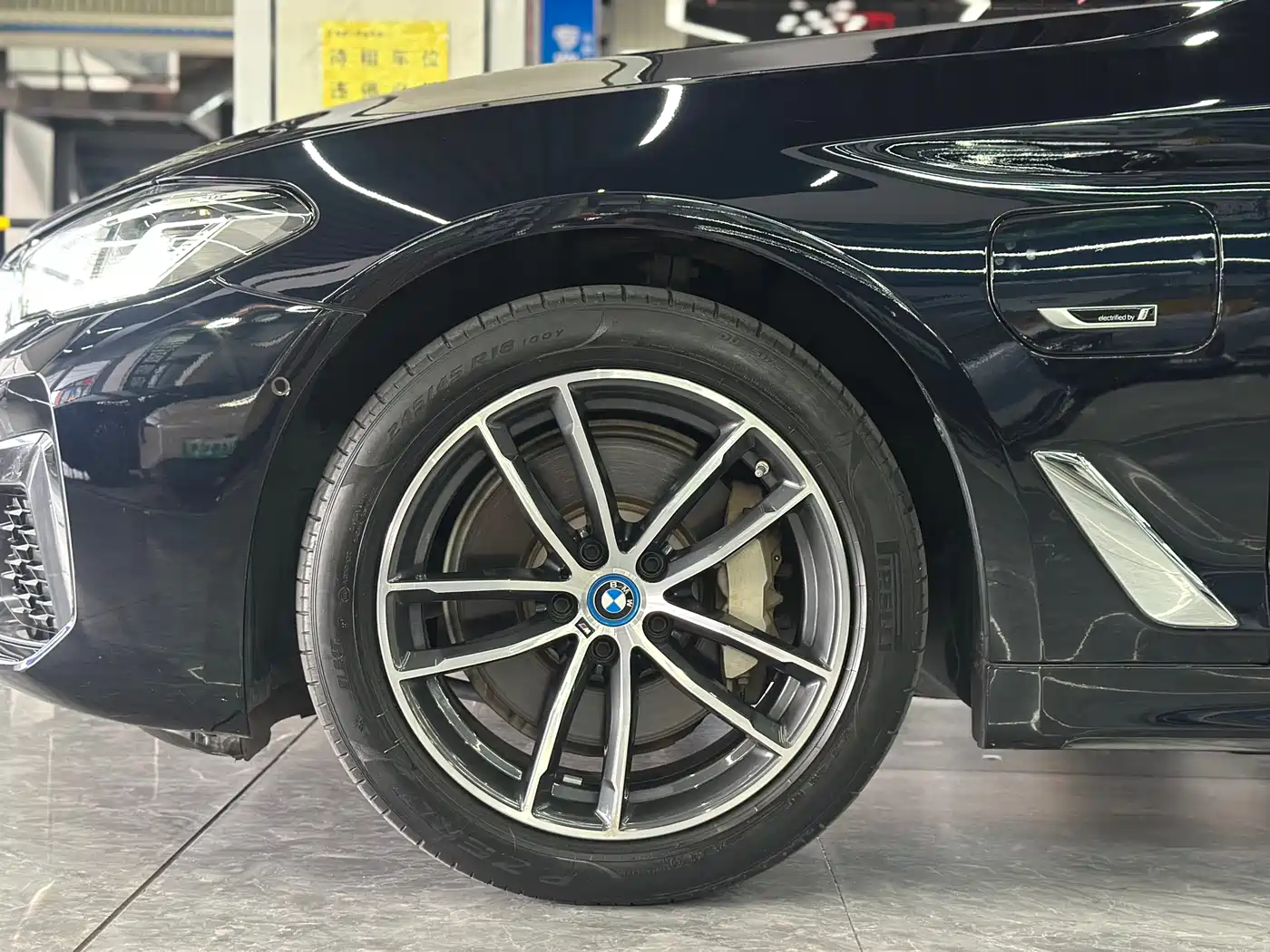 BMW 5 Series New Energy 2022 Model Second Facelift 535Le M Sport Package фото 16