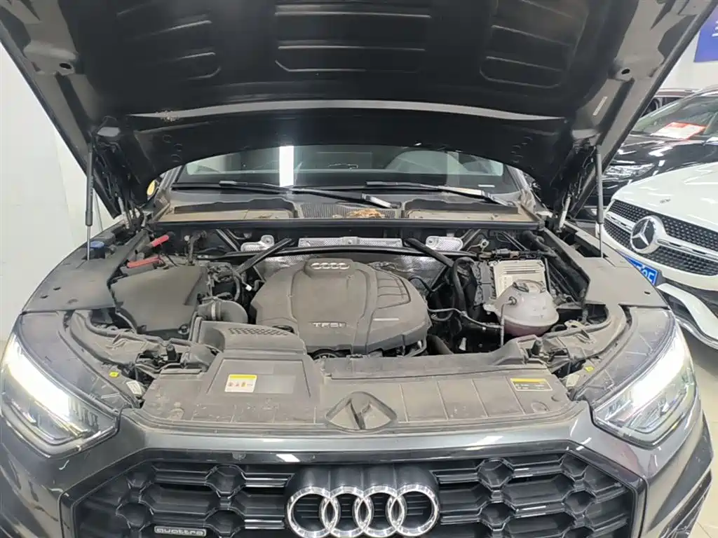 Audi Q5L 2022 40T Luxury Dynamic фото 20