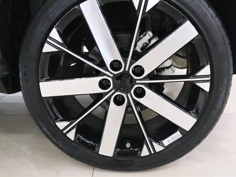 GEELY AUTOMOBILE GEELY ICON