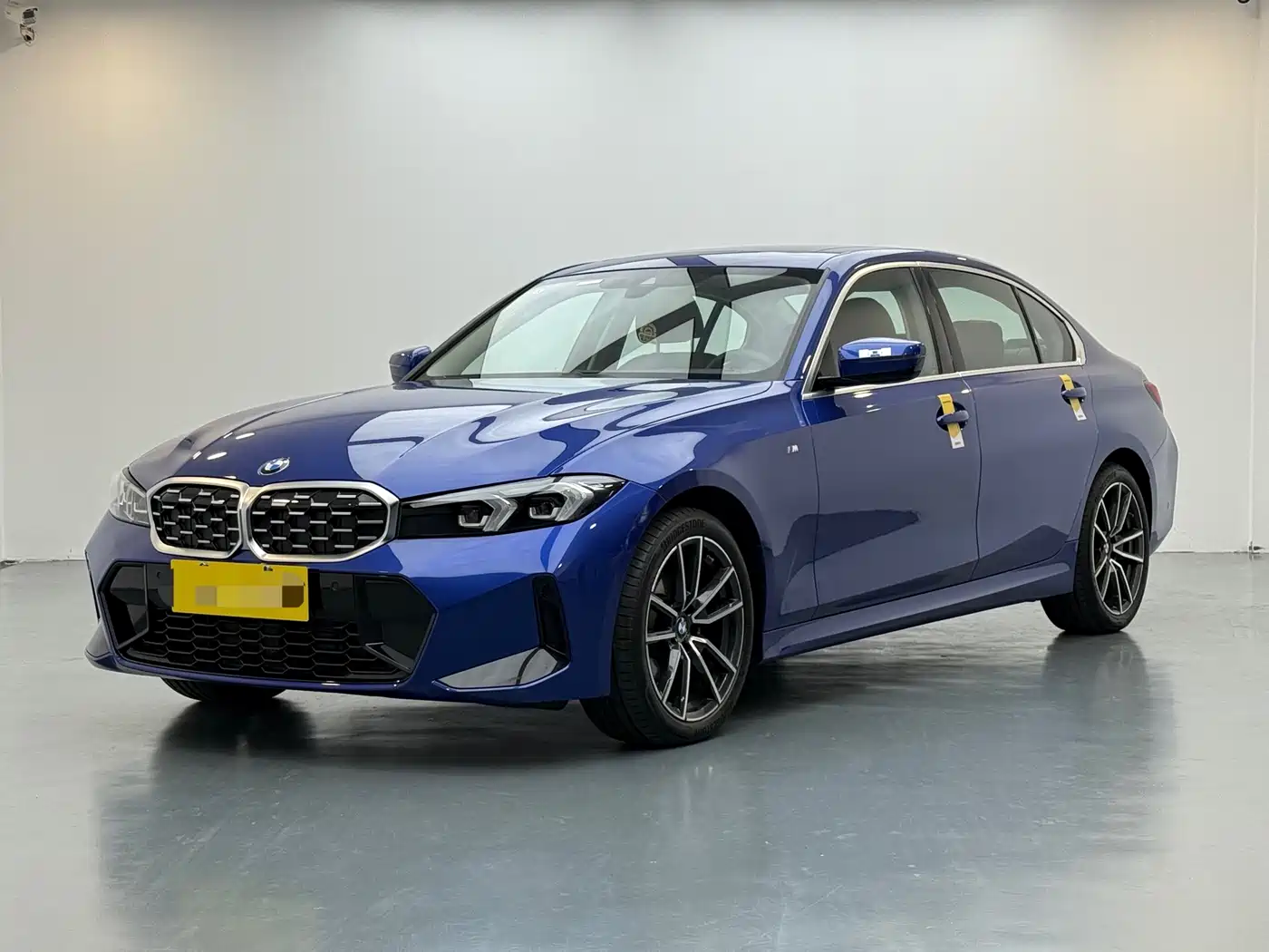 BMW 3 Series 2023 325Li xDrive M Sport Package