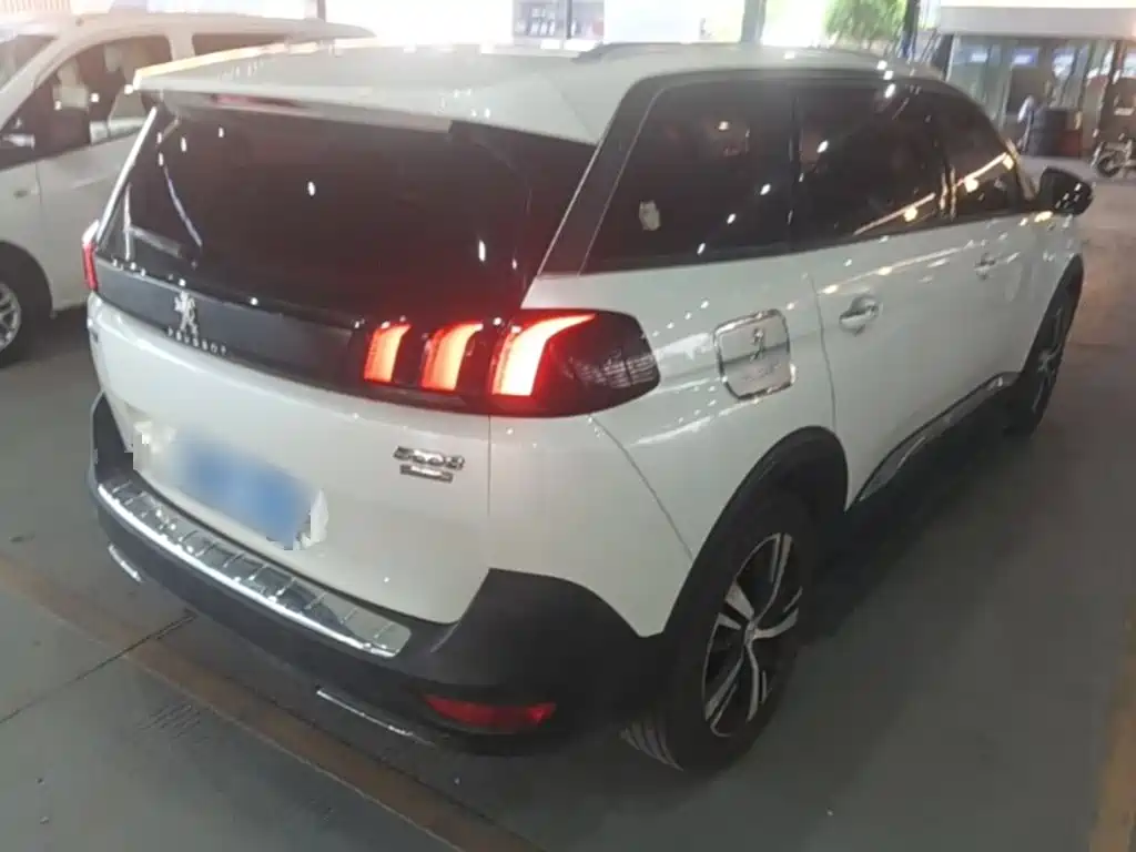 Peugeot 5008 2018 2017 350THP 7-seat Elite Edition