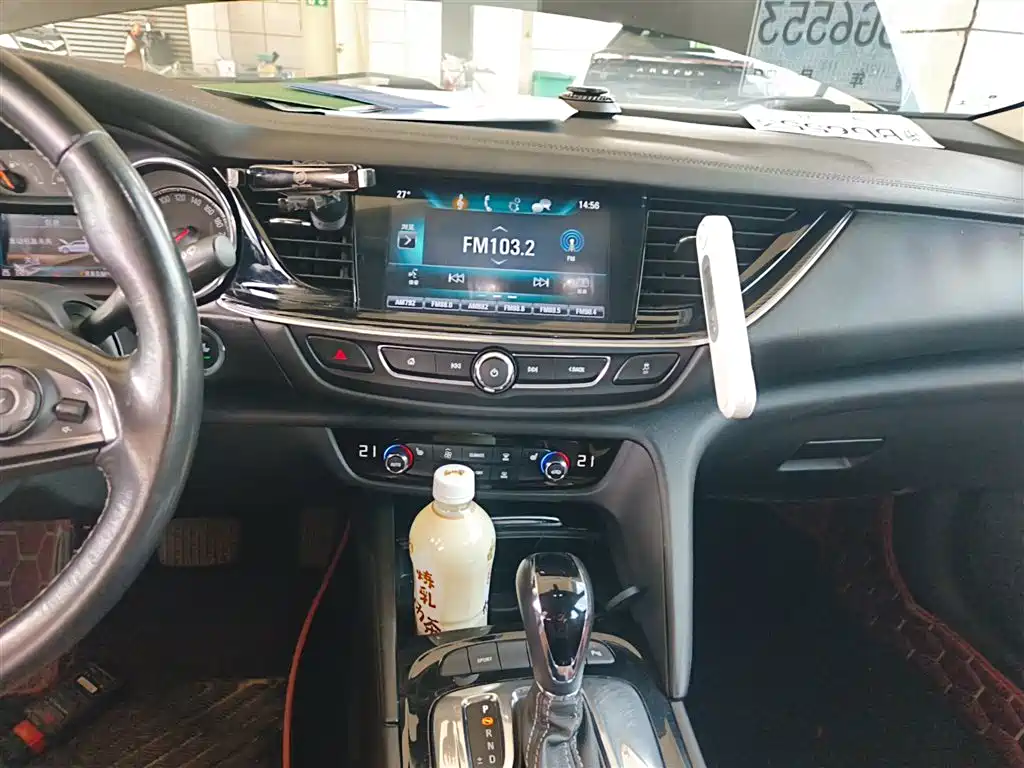 Buick Regal 2019 Facelift 20T Luxury Model China VI фото 5