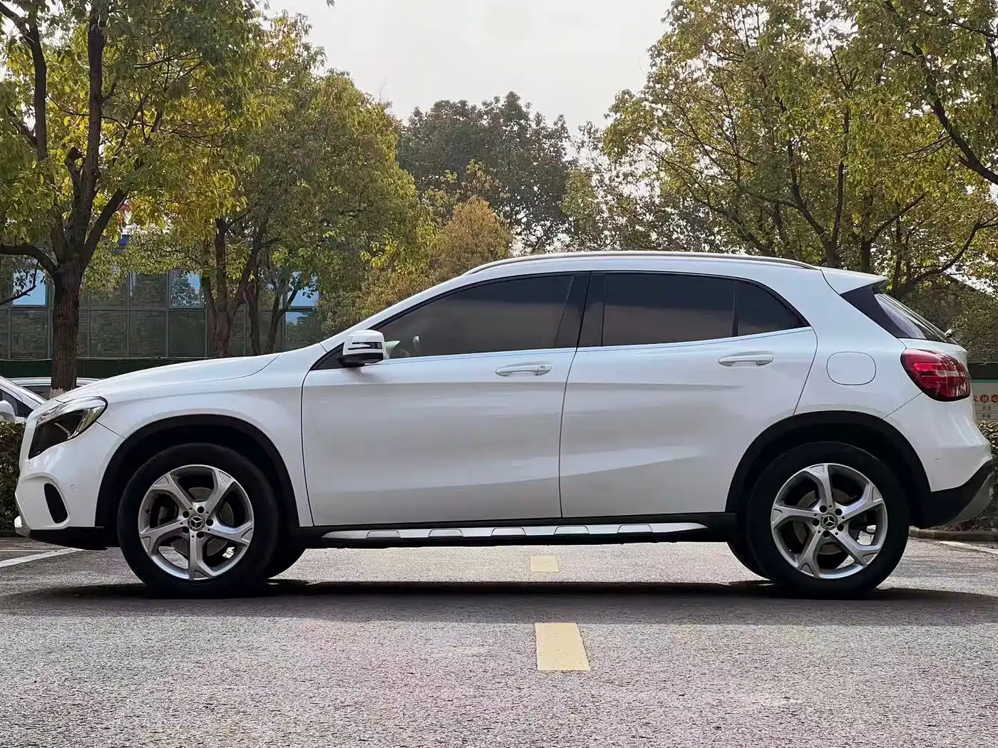 Mercedes-Benz GLA 2017 GLA 200 Dynamic фото 8
