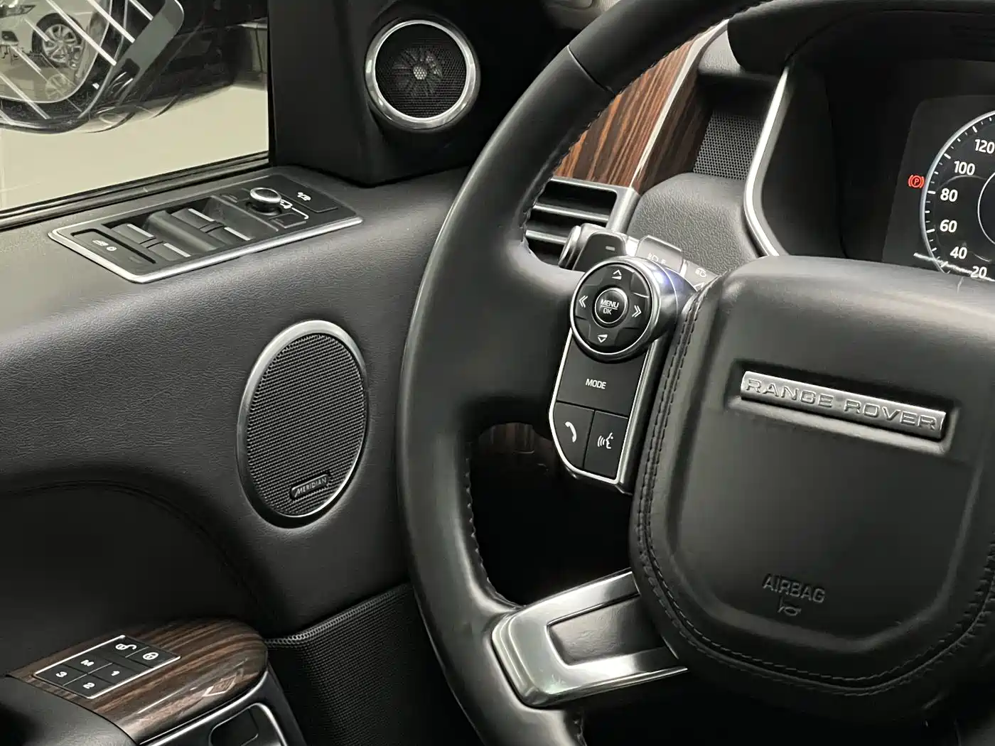 Land Rover Range Rover 2017 3.0 SC V6 Vogue фото 10